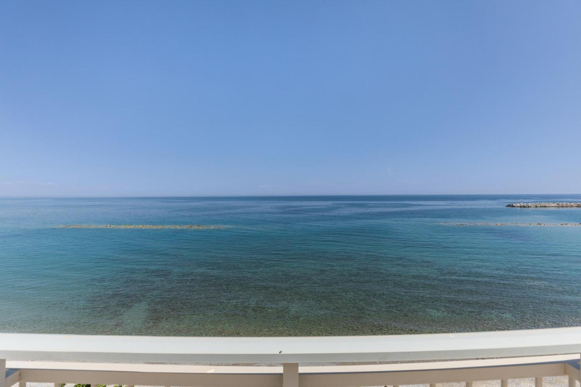 Zefyros Sea View Hotel Platamon Dış mekan fotoğraf